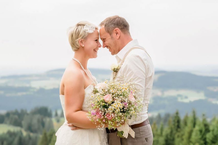 Hochzeit auf der Alm – ein Hoch auf die Liebe!