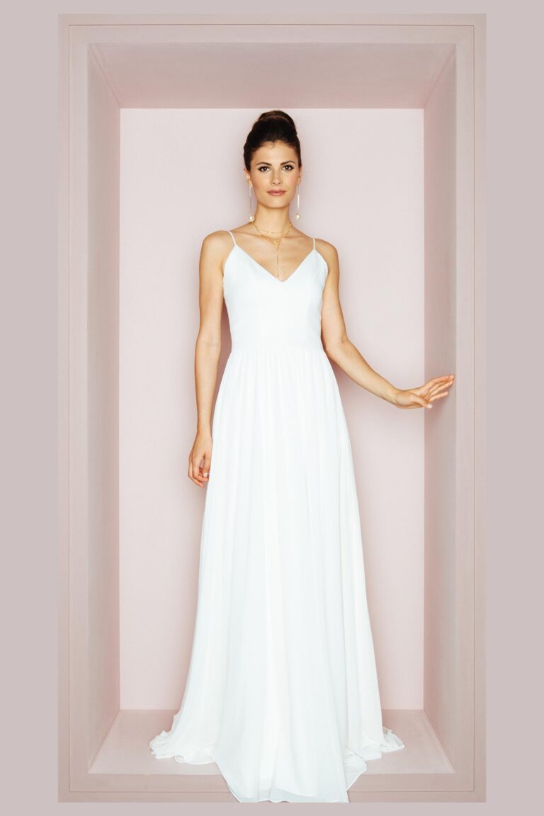 Brautkleid puristisch Sun