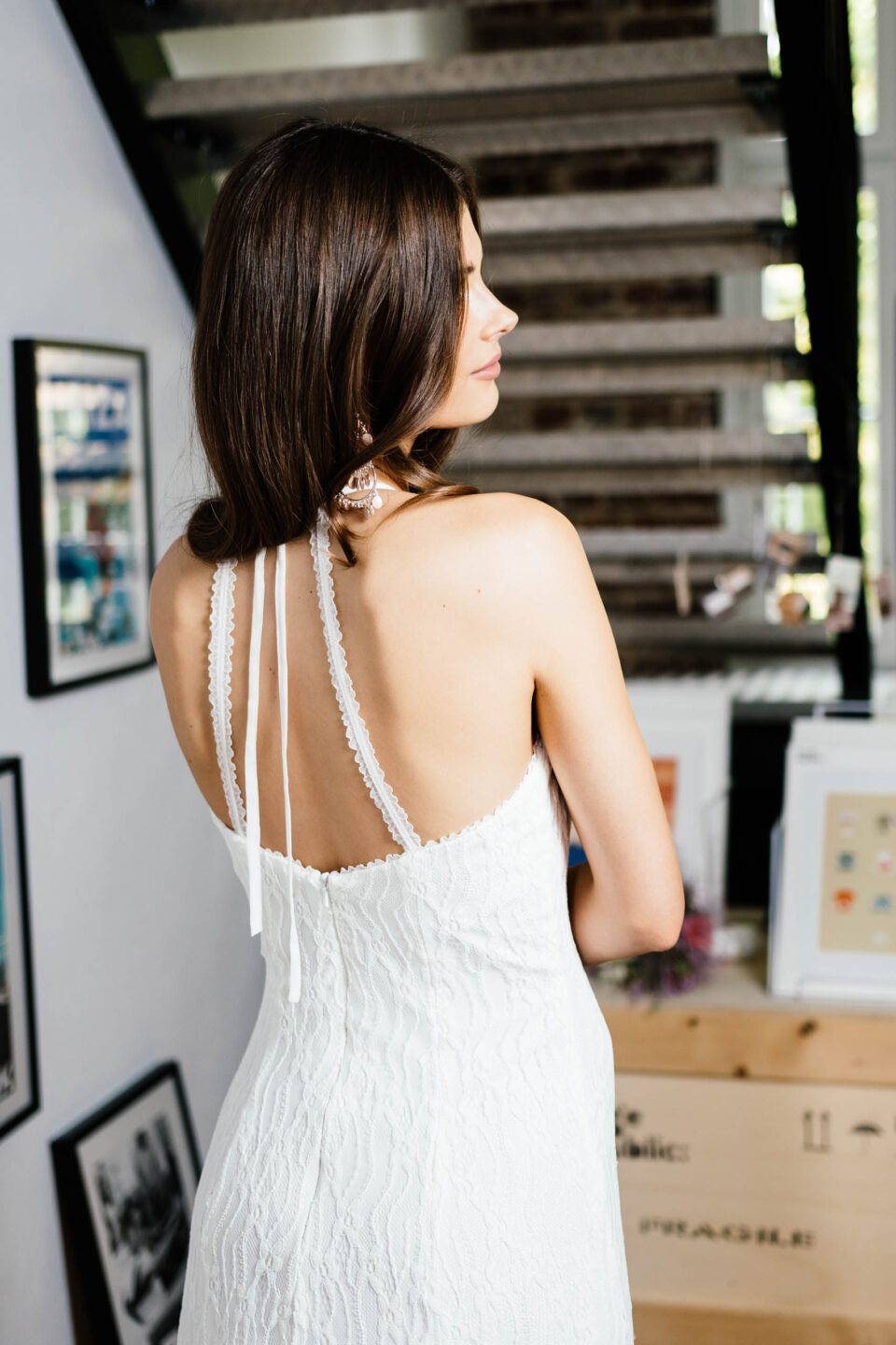 Hochzeitskleid Rückenausschnitt mit Binde-Detail